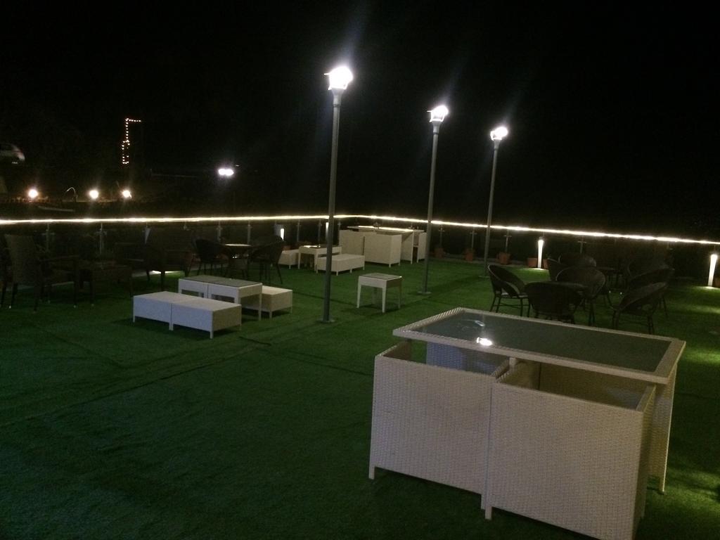 รีสอร์ต ยูโธเปีย วัคนากาท Hotel Kandaghat ภายนอก รูปภาพ