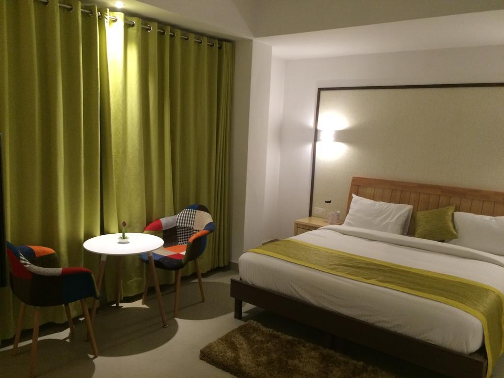 รีสอร์ต ยูโธเปีย วัคนากาท Hotel Kandaghat ห้อง รูปภาพ